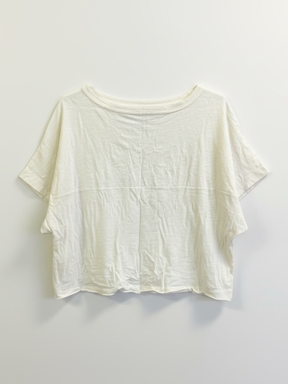 Pilcro Cream Crop Tee - Picture 2 of 6